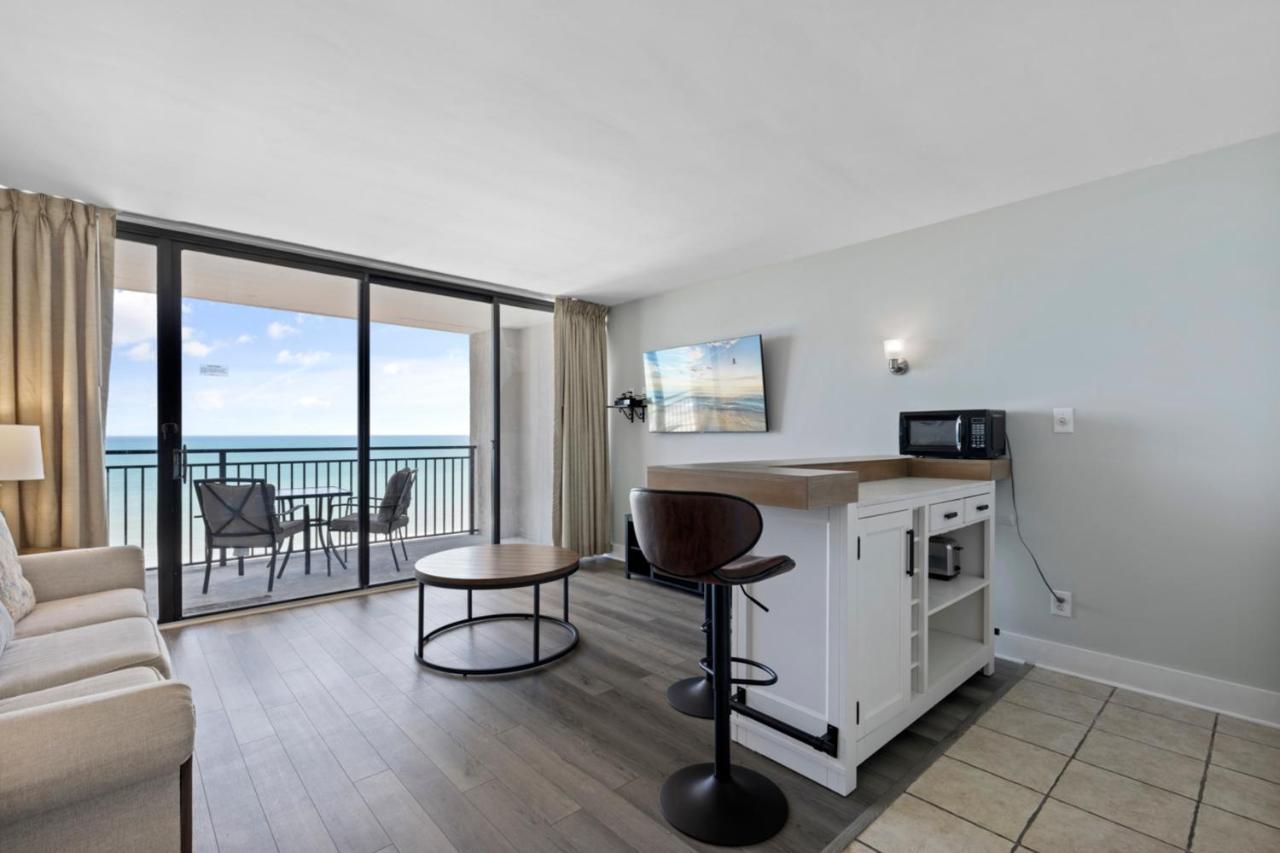 Lively Views From The Balcony At Ocean Forest Plaza Myrtle Beach Exterior foto